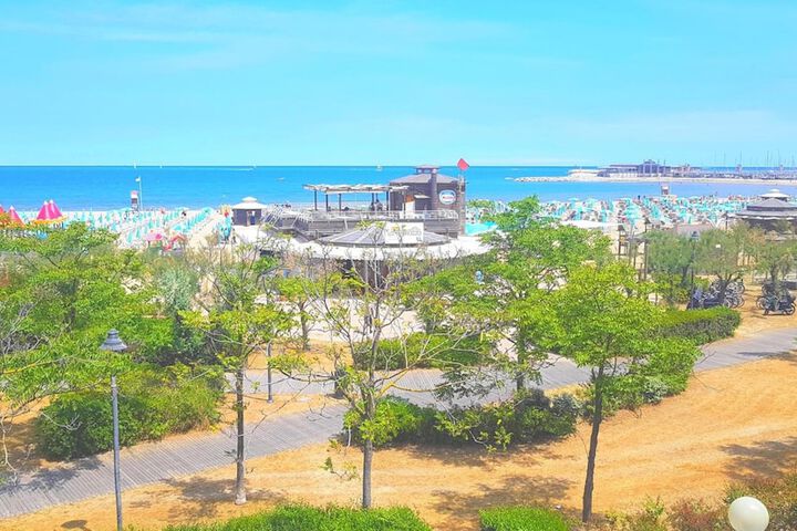 Beach 37 of 51