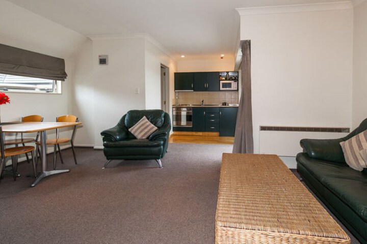 Room 21 of 31
