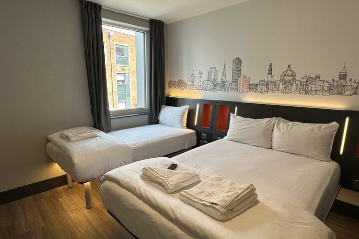 Room 38 of 52