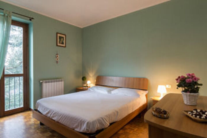 Room 148 of 450