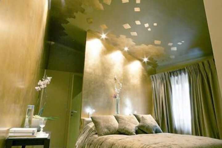 Room 7 of 23