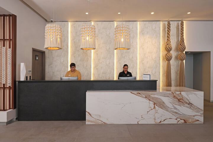 Hotel 317 of 335