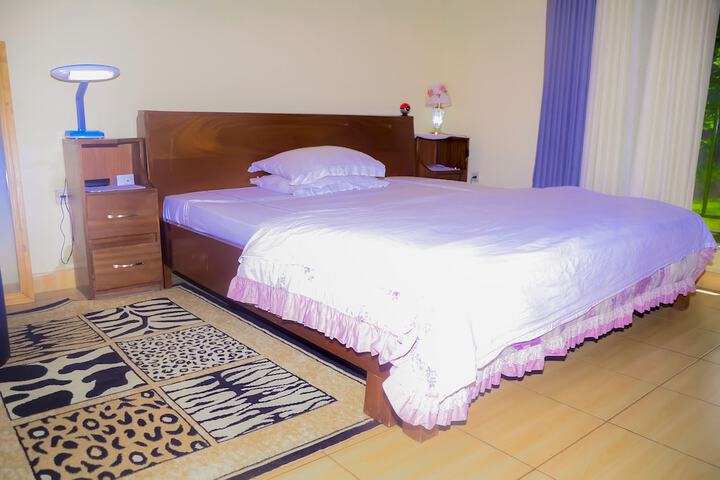 Hotel 8 of 18