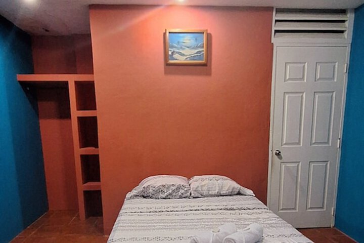 Room 5 of 24