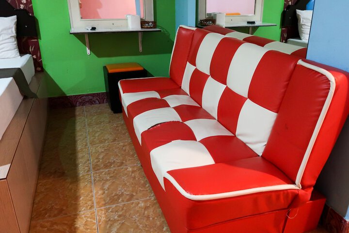 Room 8 of 8