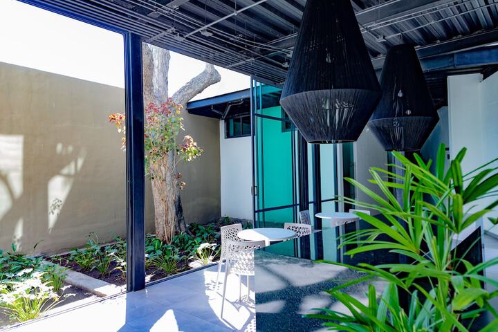 Terrace/Patio 12 of 16
