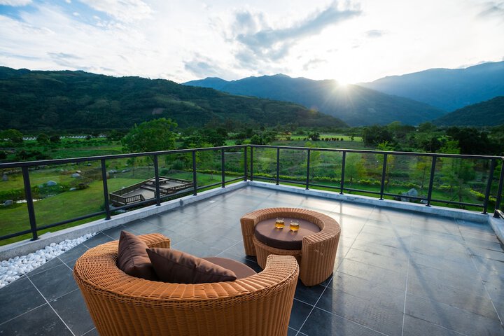 Terrace/Patio 36 of 39