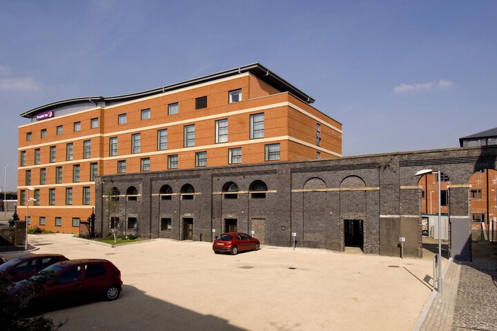 Hotel 18 of 19