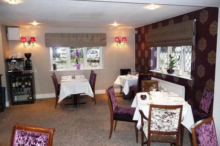 Dining Photos