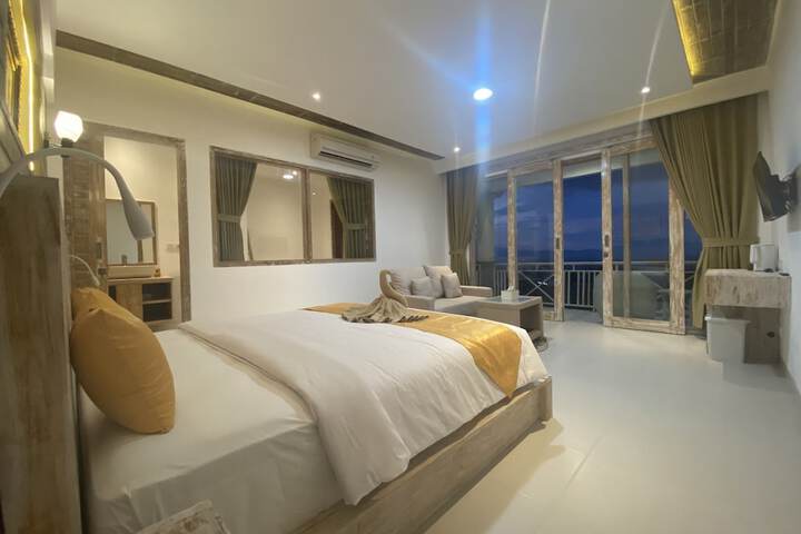 Room 7 of 17