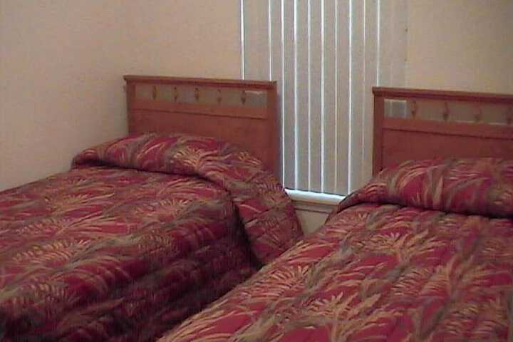 Room 5 of 11