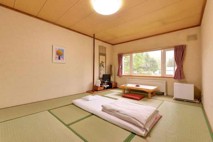 Room 5 of 56