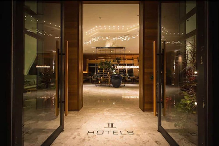 Hotel 2 of 60