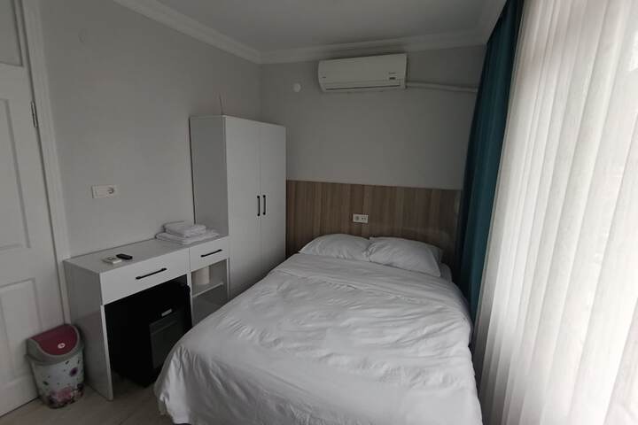 Room 19 of 49
