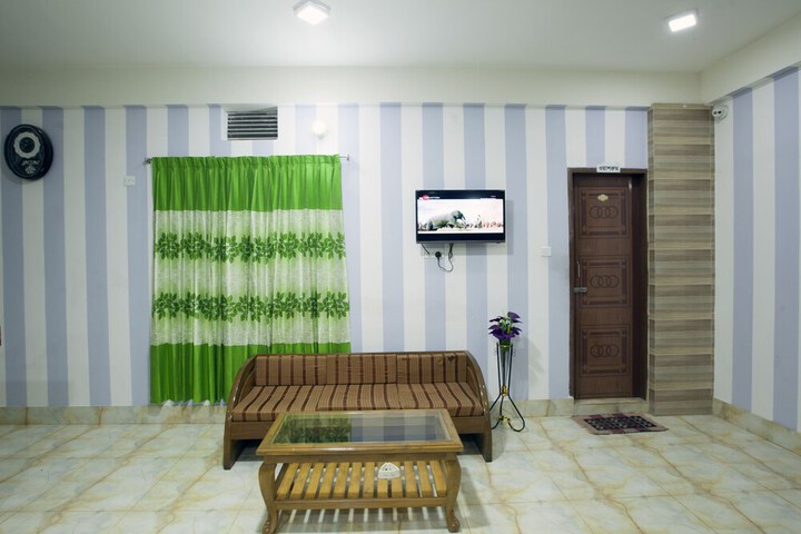 Hotel Interior 4 of 9