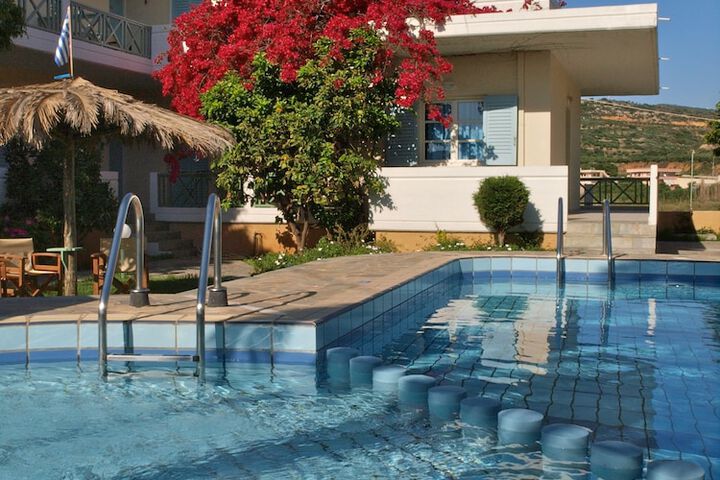 Hotel with Pool
