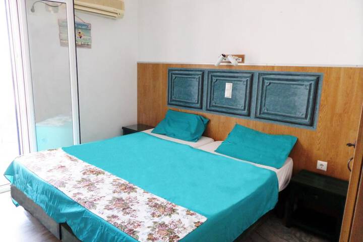 Room 19 of 58