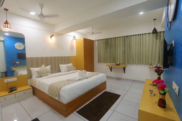 Room 34 of 68