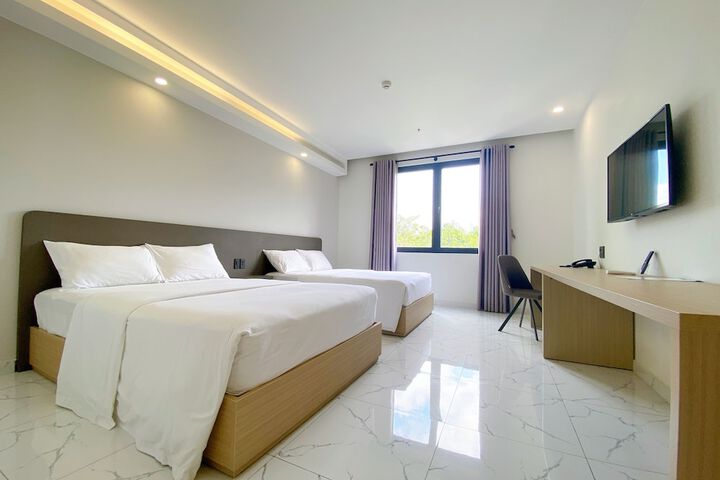 Room 19 of 34