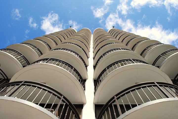 Meridian Plaza by Beach Vacations