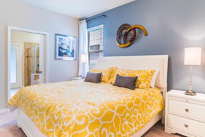 Room 21 of 30
