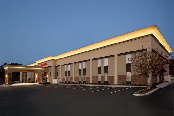 Hotel Entry