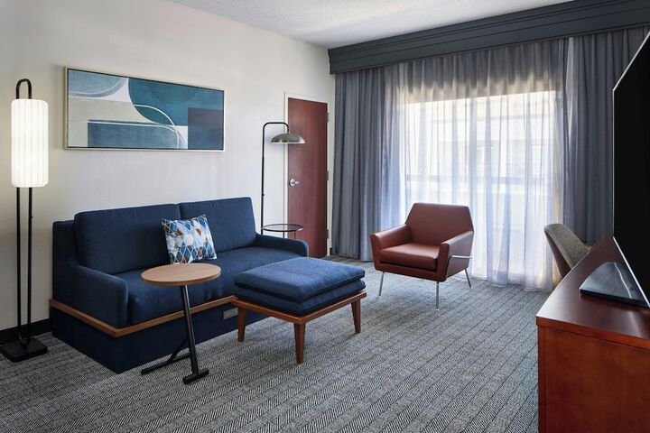 Room 34 of 78