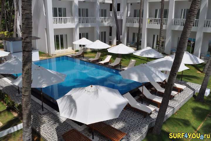 Pools & Facilities
