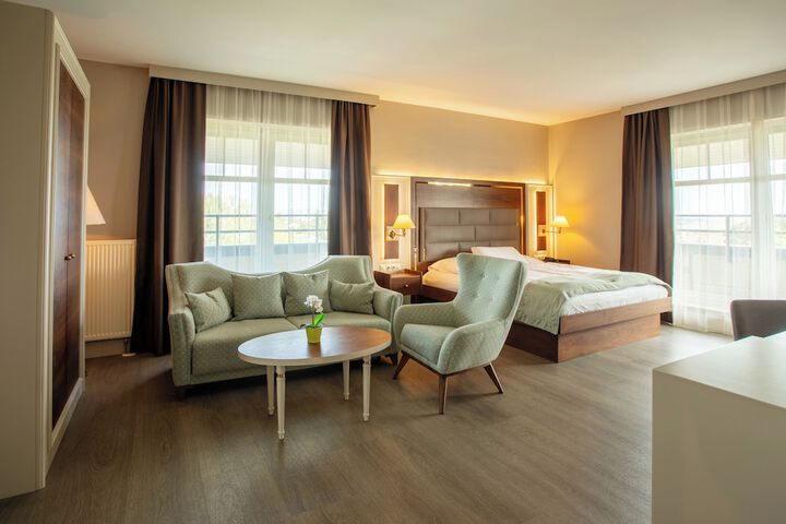 Room 14 of 49