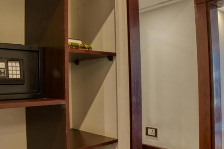 Room 13 of 59