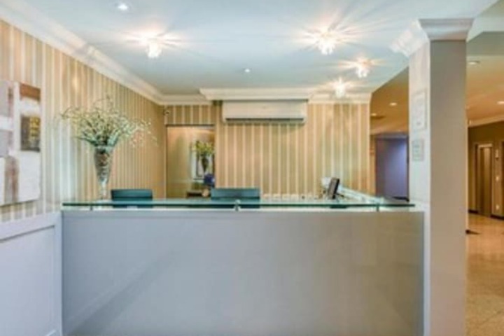 Entrance & Lobby