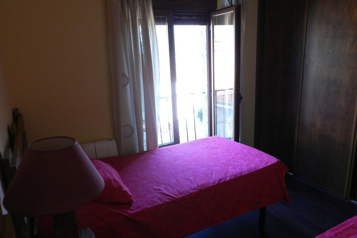 Room 5 of 5