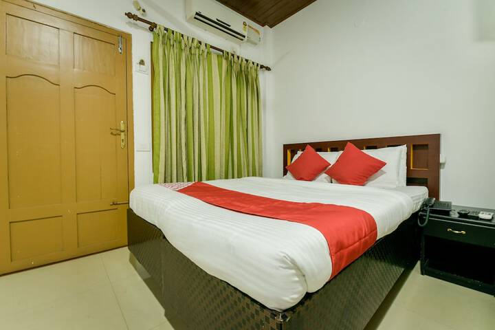 Room 10 of 27