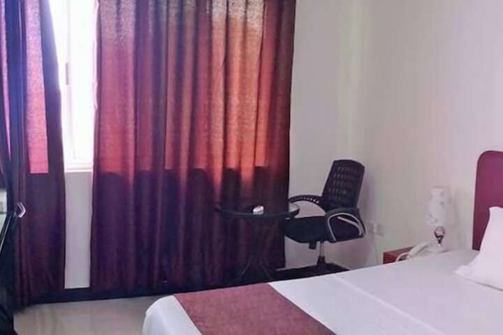 Room 2 of 21