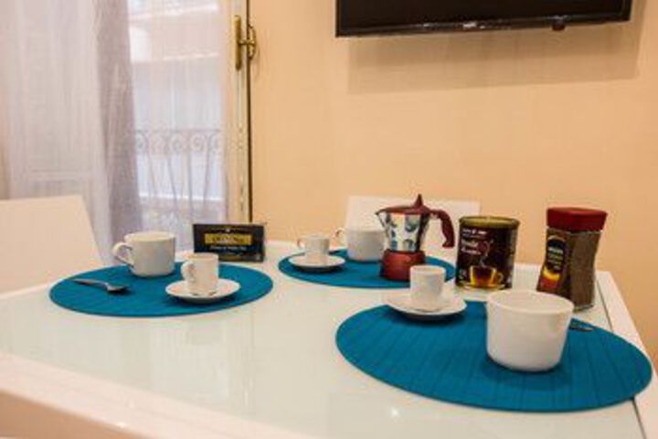 Breakfast/Coffee Service 7 of 25