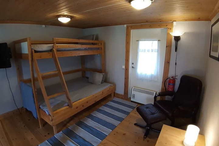 Room 5 of 24