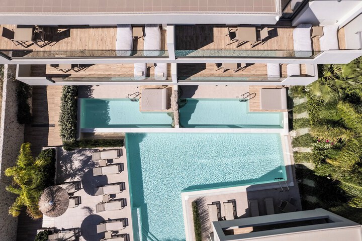Hotel 214 of 214