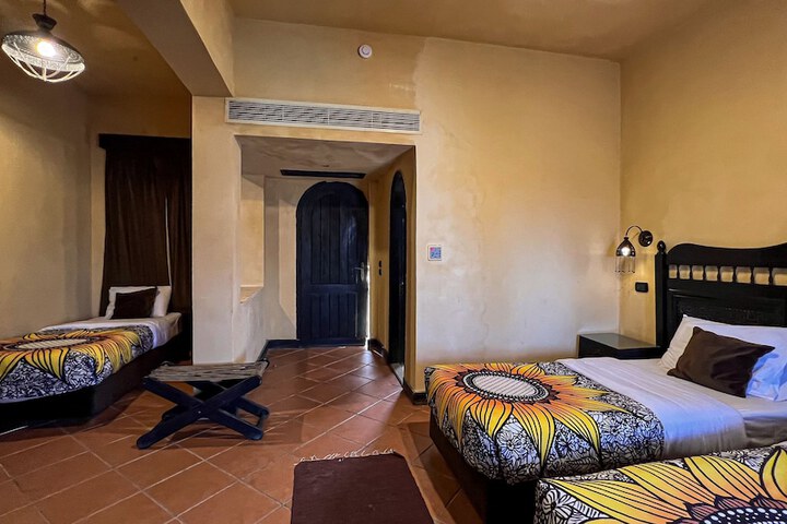 Room 7 of 34