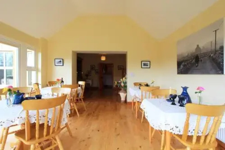 Dining 11 of 11