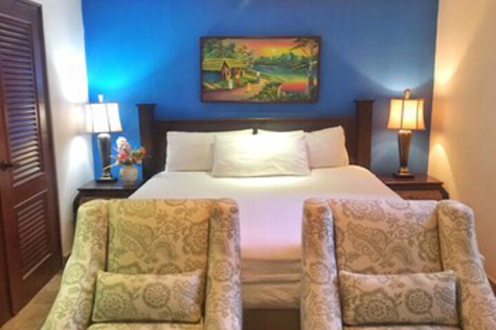 Leon Grand Suite 113