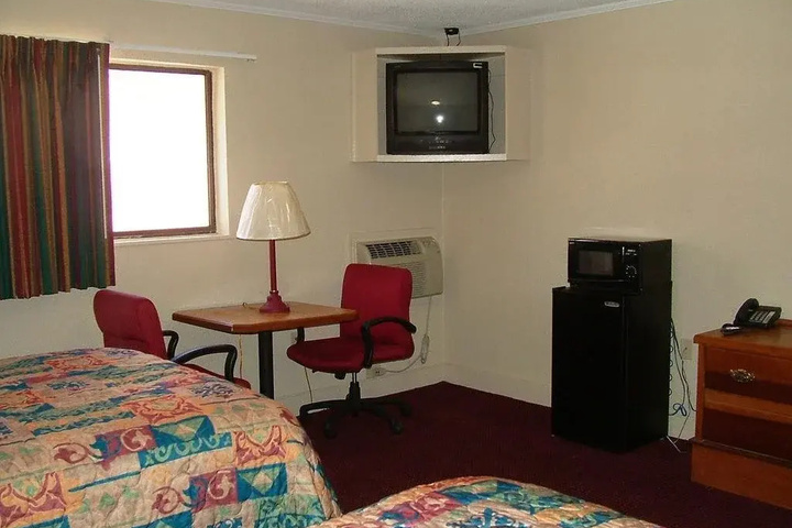 Photo of Budget Inn Monroe