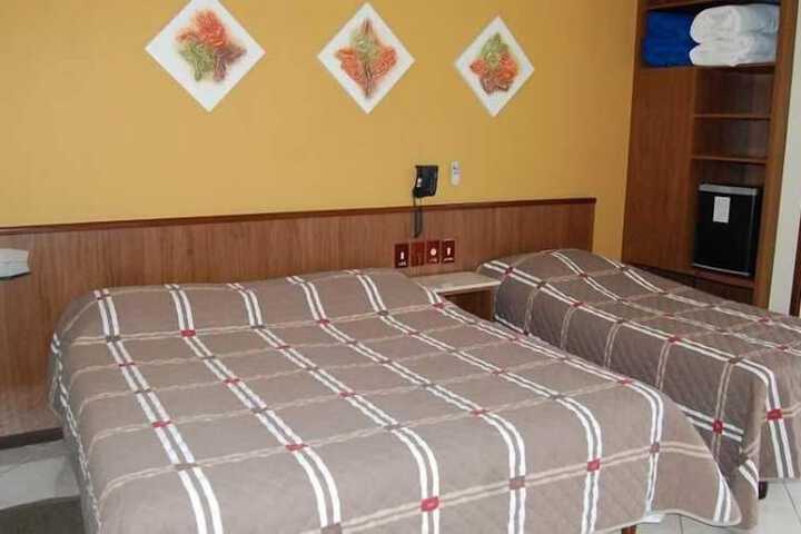 Room 2 of 9