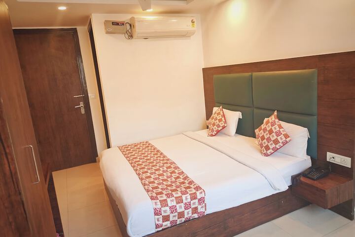 Room 19 of 26