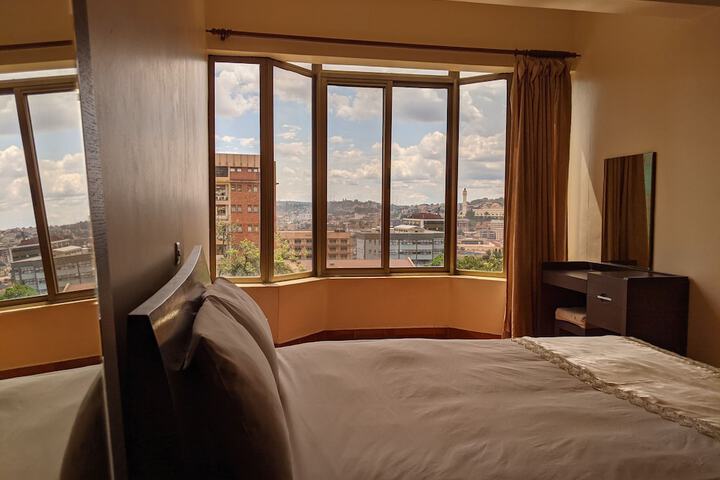 Room 25 of 71