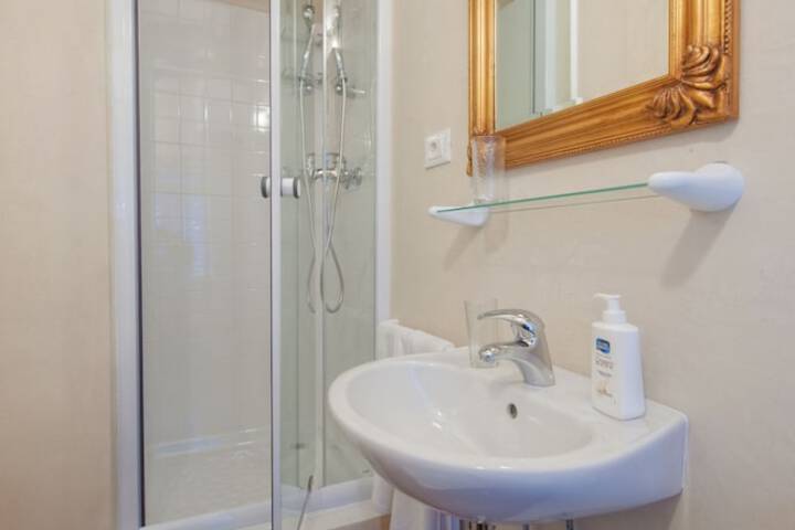 Bath Interior