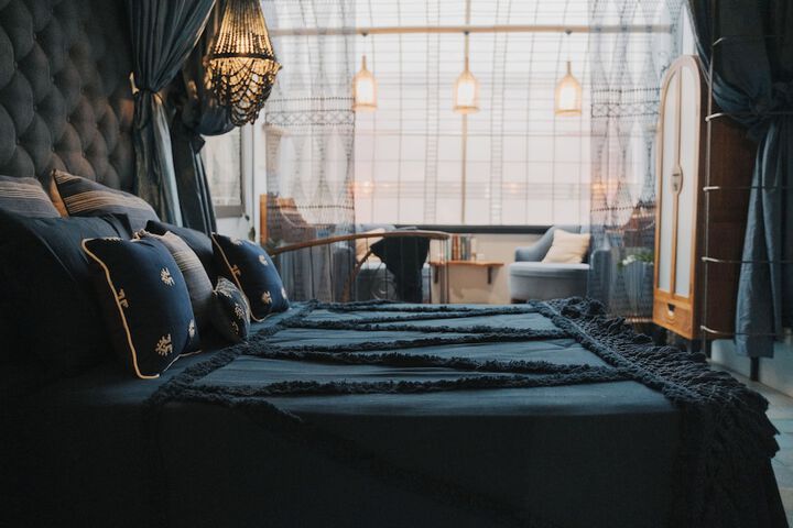 Room 14 of 174