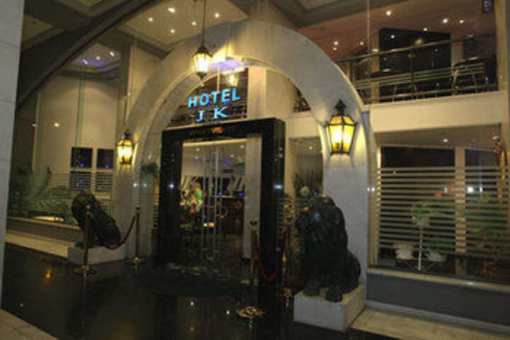 Hotel 4 of 20