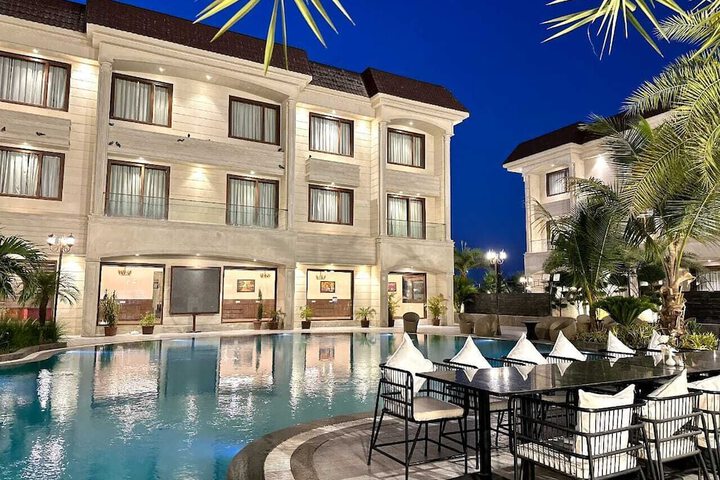 Hotel 46 of 49
