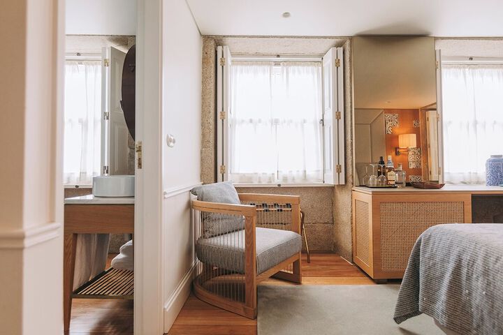 Room 9 of 59