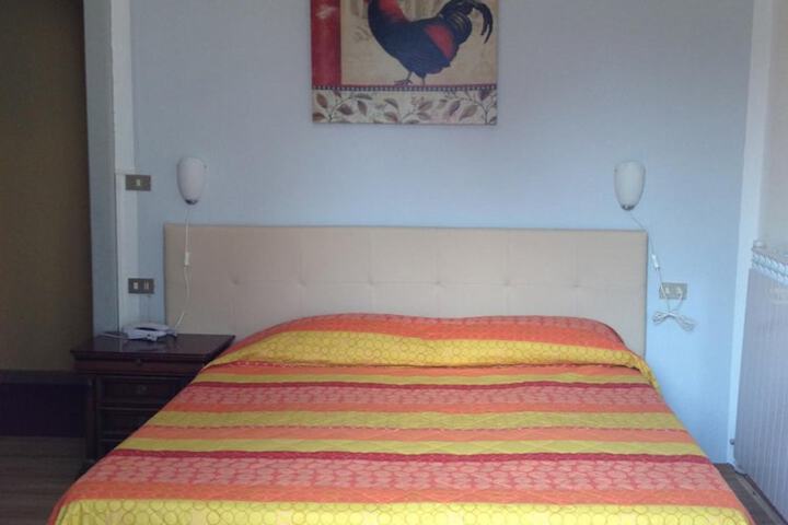 Room 11 of 55